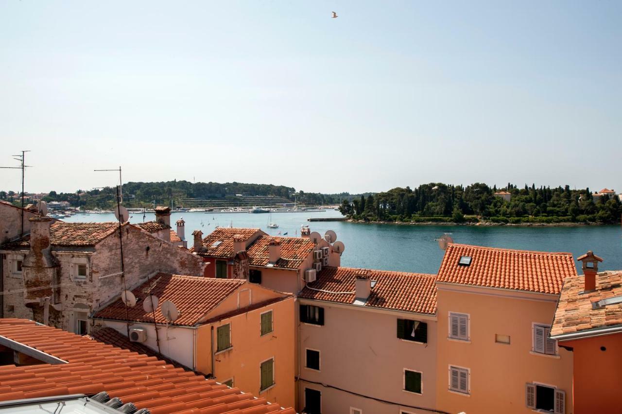 Villa Nea Seaview 3-Apartments! Rovinj Exterior photo