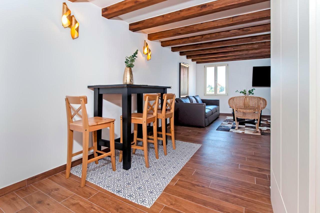 Villa Nea Seaview 3-Apartments! Rovinj Exterior photo