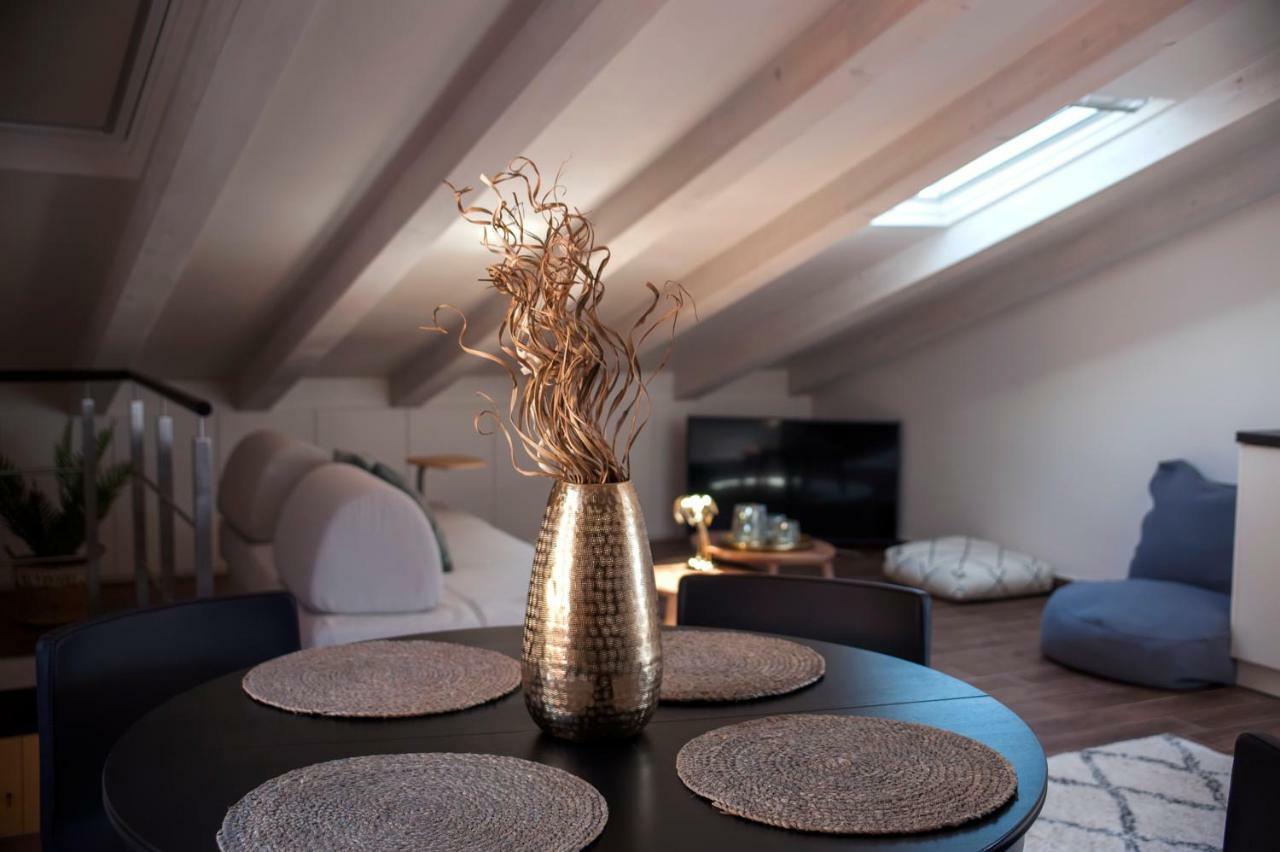 Villa Nea Seaview 3-Apartments! Rovinj Exterior photo
